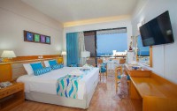   Cavo Maris Beach 4*  9