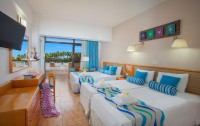   Cavo Maris Beach 4*  8