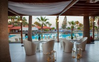   Cavo Maris Beach 4*  21