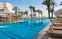   Constantinou Bros Pioneer Beach Hotel 4*  1