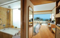 Constantinou Bros Pioneer Beach Hotel 4*  4