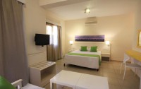   Cleopatra Hotel & Annex 3*  8