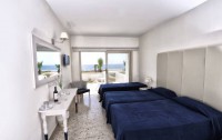   Pierre Anne Beach Hotel 3*  7