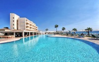   Pierre Anne Beach Hotel 3*  1