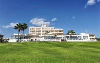   Pierre Anne Beach Hotel 3*  5