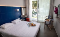   Park Beach Hotel 3*  11