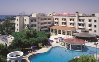   Crown Resort Henipa Hotel 3*  1