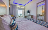 Island Boutique Hotel 4*  2