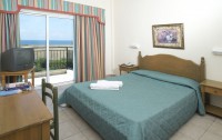   Akamanthea Holiday Village 3*  5