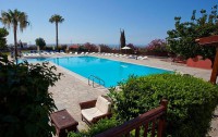   Episkopiana Hotel 4*  15