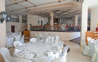   Episkopiana Hotel 4*  14