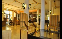   Episkopiana Hotel 4*  13