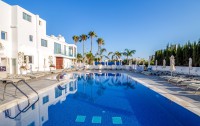   Protaras Plaza Hotel 3*  7