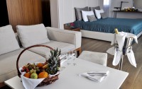   Sun Hall Hotel 4*  13