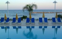   Palm Beach Hotel 4*  10