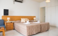   Sunny Hill Hotel Apts 3*  10