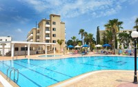 Chrystalla Hotel 3*  3