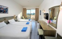   Nissiana Hotel & Bungalows 3*  11