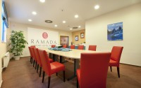 Ramada Airport Prague 4*  5