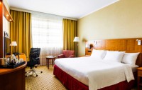   Marriott Courtyard Prague Airport 4*  18