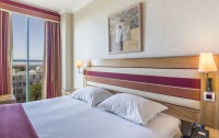   Riviera Hotel Carcavelos 4*  32