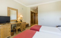 Riviera Hotel Carcavelos 4*  2