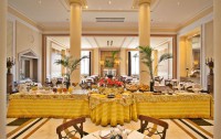   Palacio Estoril 5*  46