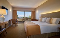   Eden Mar Suite Hotel 4*  25