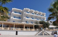   Coral Hotel & Resort 4*  16