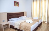   Saranda Palace 4*  7