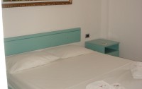   Aler Hotel Durres 3*+  6