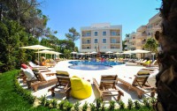   Sandy Beach Resort 4*  1