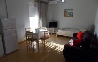   Frenki Apartments 4*  8