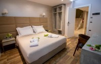   Blue Marine Residence 4*  9