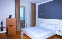   Aler Grand Hotel Vlera 5*  10