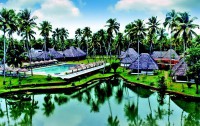   Marari Beach Resort 4*  8