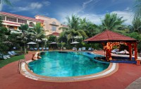   Joecons Beach Resort 3*  14