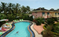 Coconut Grove Beach Resorts 3*  3