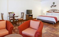   Holiday Inn 5*  20