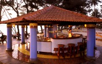   Varca Palms Beach Resort 3*  9