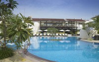   Royal Orchid Beach Resort & Spa 5*  25