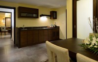 Deltin Suites 4*  3