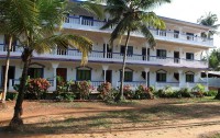   Morjim Laxmi Resort 2*  1