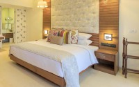 Acron Waterfront Resort 5*  2