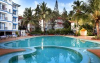   Royal Goan Beach Club - Royal Palms 3*  1