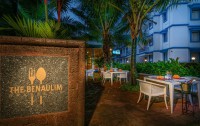   Royal Goan Beach Club - Royal Palms 3*  6