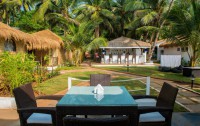   Tahira Beach Resort 4*  6