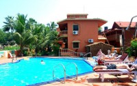   Ruffles Beach Resort 3*  12