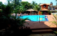   Ruffles Beach Resort 3*  11