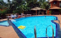   Ruffles Beach Resort 3*  9